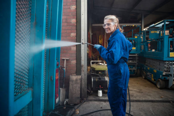 Best Gas Station Cleaning  in Flying Hills, PA